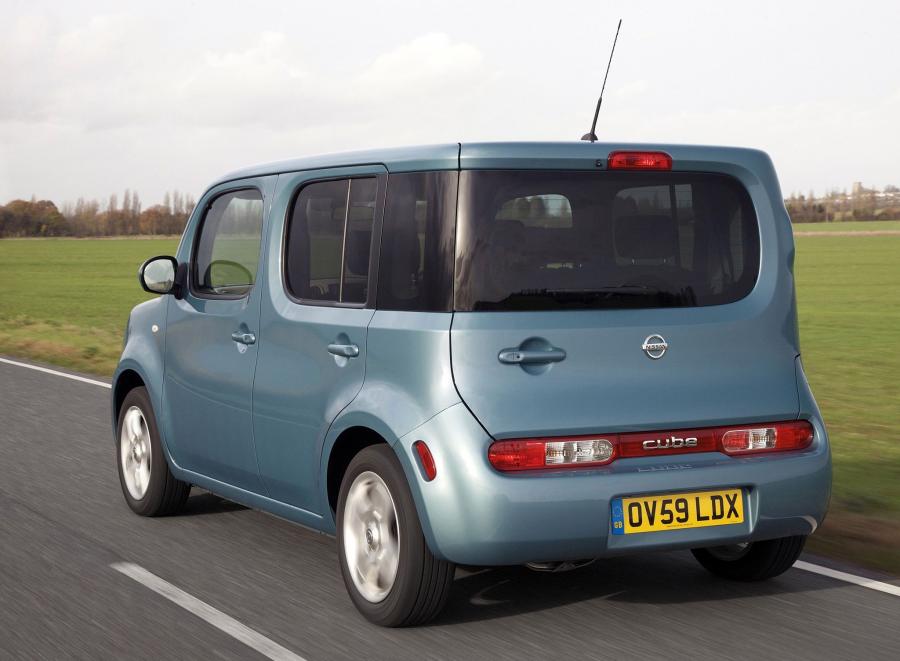  Nissan Cube 2009 года  (UK) (фото 3 из 5)